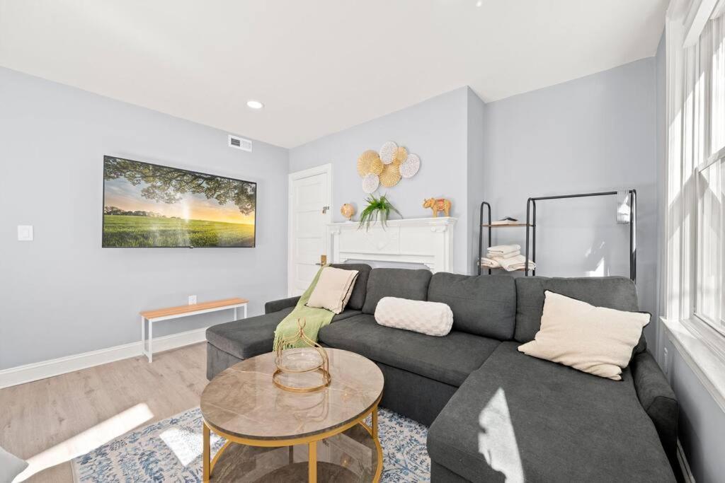 New! Cozy Apt In Center City! Philadelphia Kültér fotó