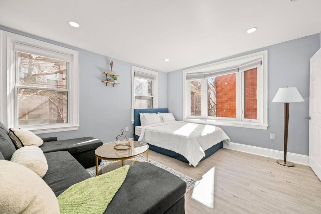 New! Cozy Apt In Center City! Philadelphia Kültér fotó