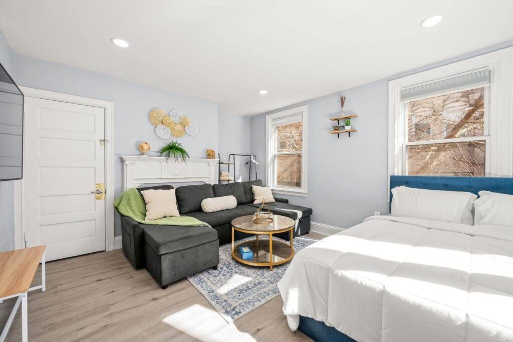 New! Cozy Apt In Center City! Philadelphia Kültér fotó